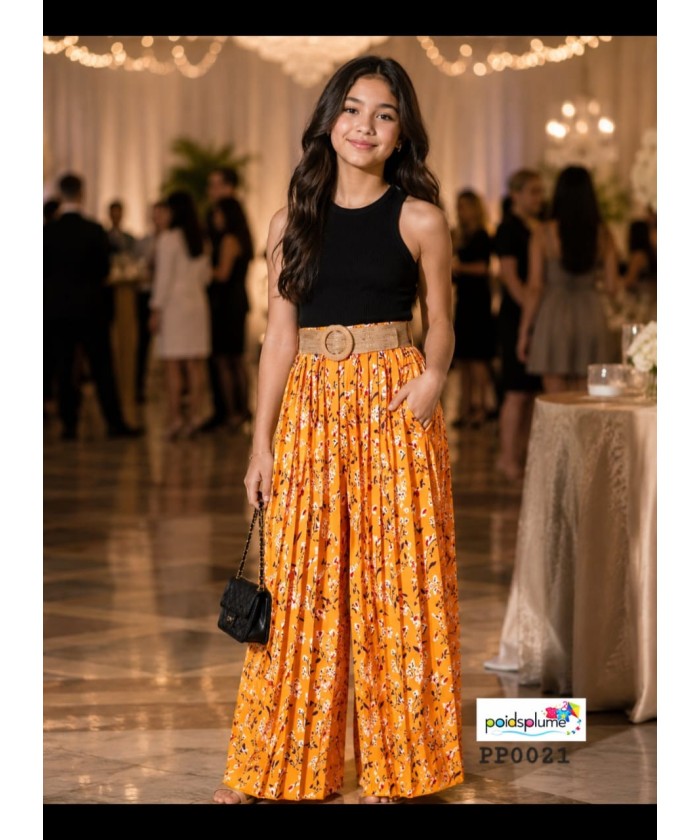 Ensemble haut sans manches et pantalon palazzo plissé